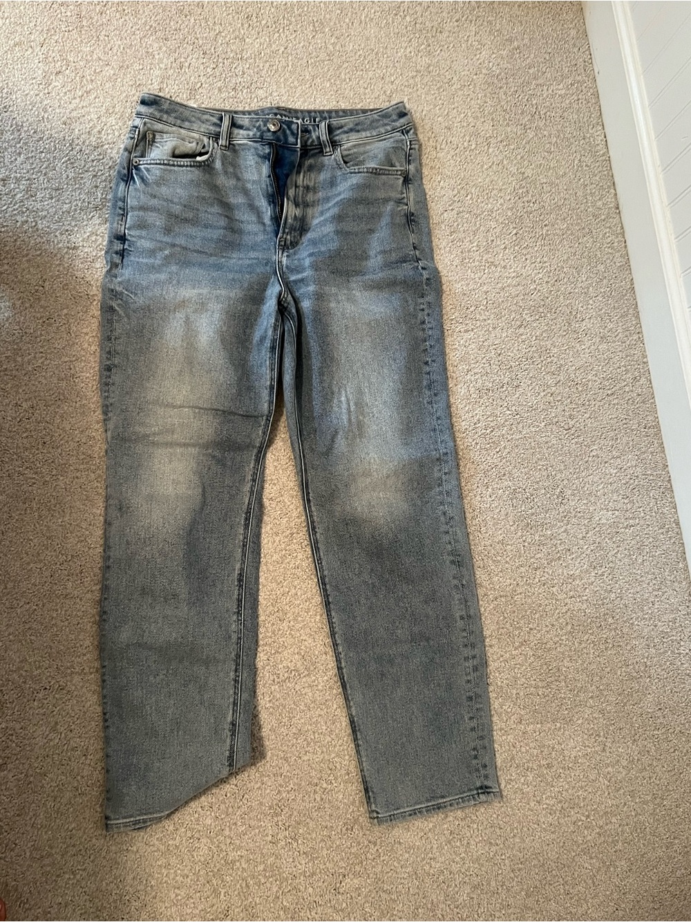American Eagle Outfitters Men's Slim Straight Washed Gray Jeans